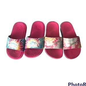 11C NIKE & PUMA Slides